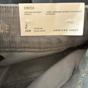 AE gray corduroy pants Women’s size 2, Brand NEW W/ tag